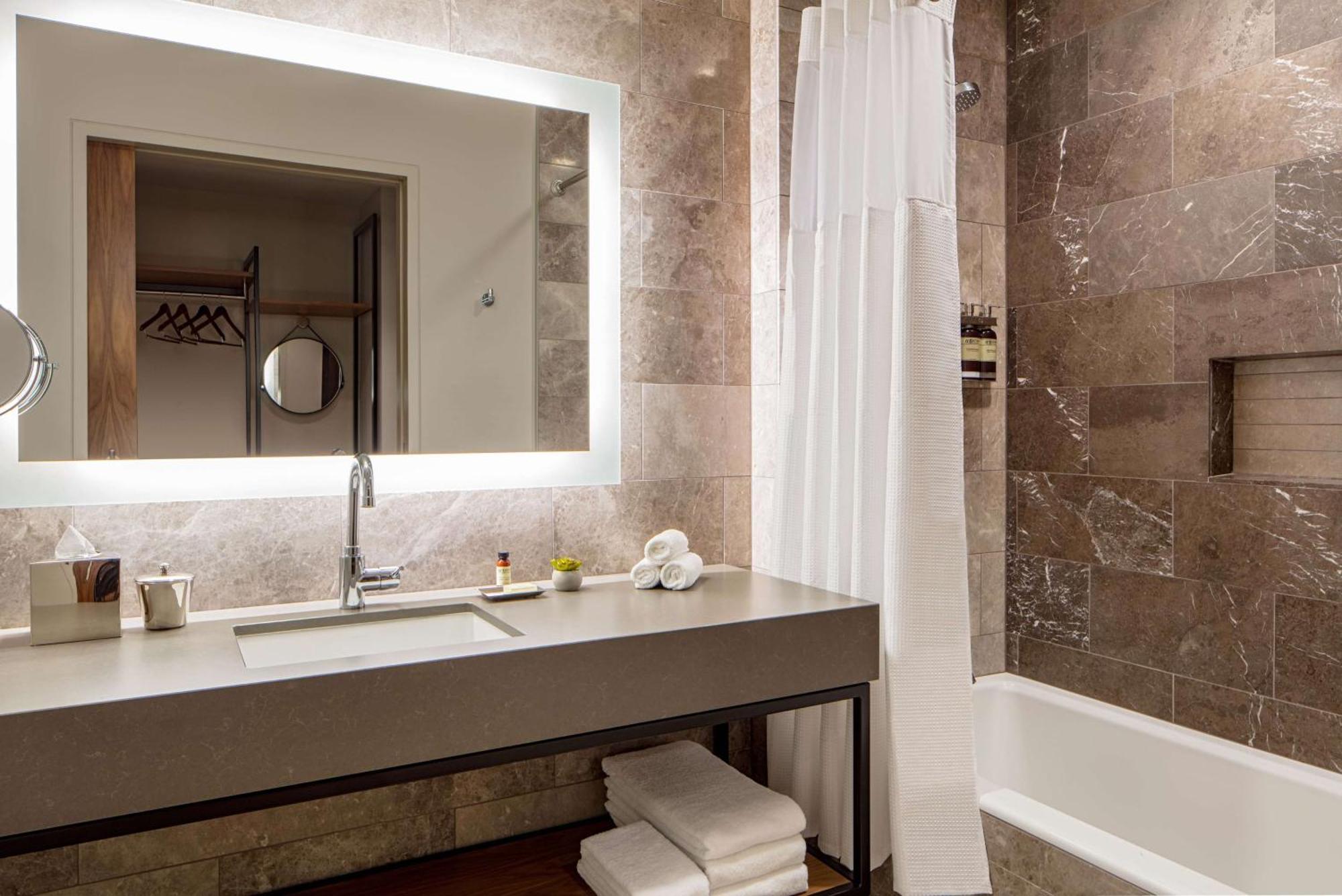 Hyatt Regency Lake Washington At Seattle'S Southport Renton Buitenkant foto